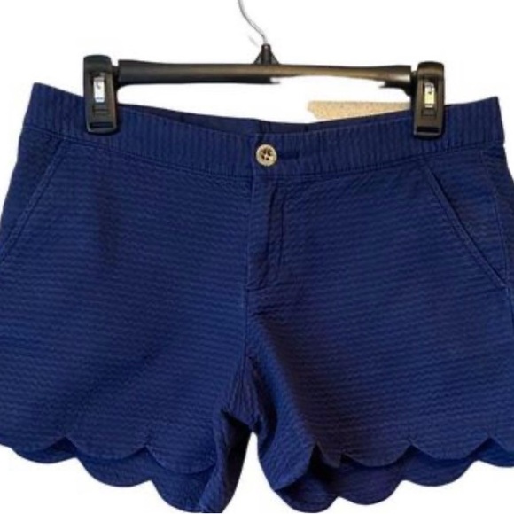 Lilly Pulitzer Buttercup shorts - Picture 1 of 4